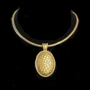 -#1 Vintage Joan Rivers Necklace